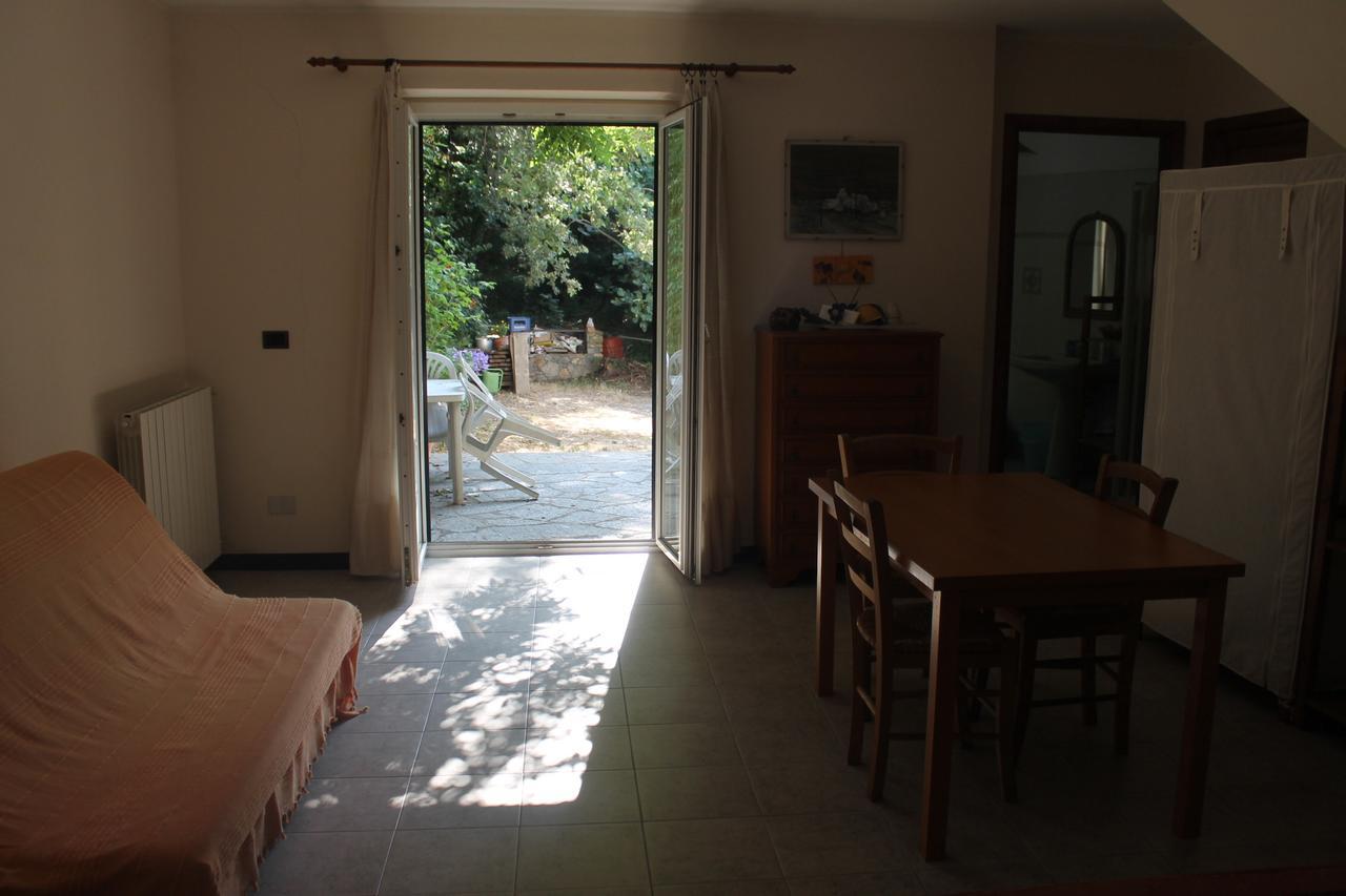 B&B Giucalu Calice Ligure Extérieur photo